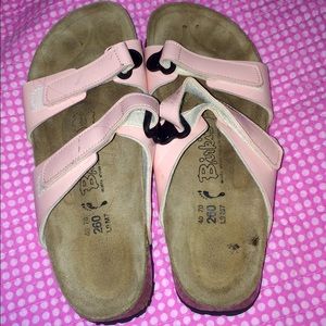 Ladies Birknstocks pink size 9 like new