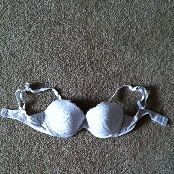 White lace bra