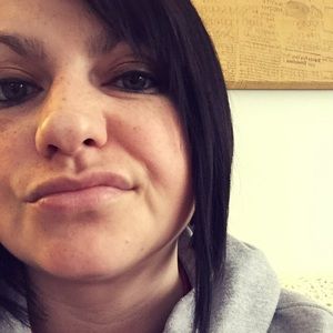 Meet your Posher, Lauria