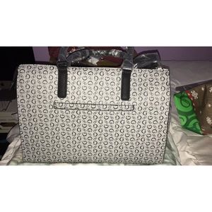 Brand new Guess bag!!
