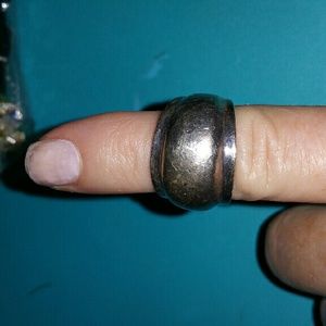 Sterling silver ring sz 7