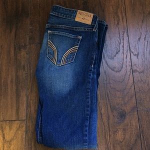•Hollister• Boot Cut Dark wash jeans