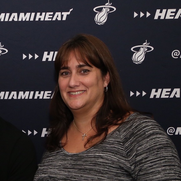 Meet your Posher, Yoly - Picture 1 of 1