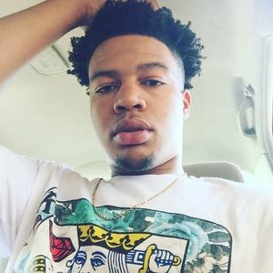 Meet your Posher, Cornelius