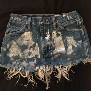 High waisted splatter paint shorts