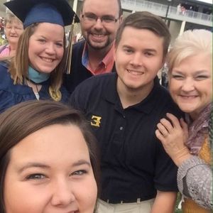 Meet your Posher, Kelly