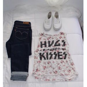 Hugs and kisses tee