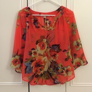 SOLD Flower print flowing shirt