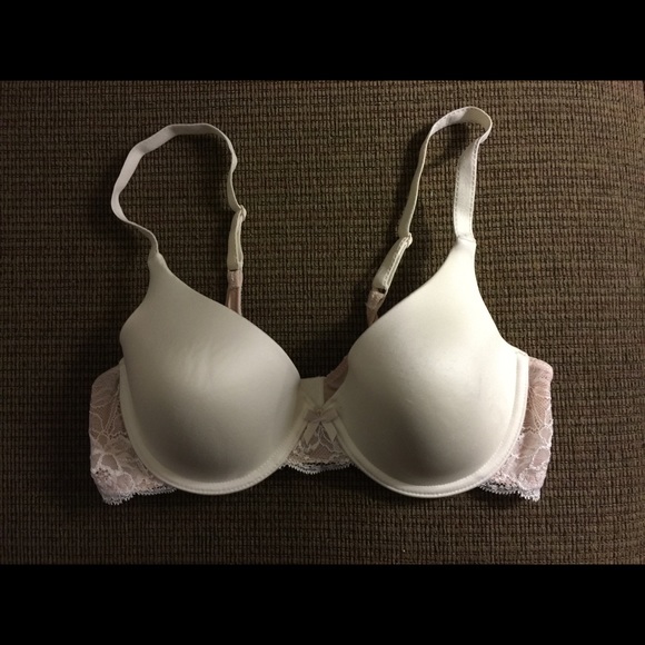 Maidenform Comfort Devotion bra