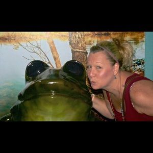 Meet your Posher, Wendy