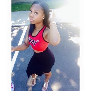 Meet your Posher, Daniasia