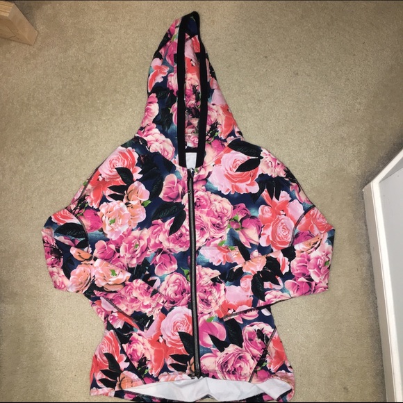 Lululemon Hold Your Om Hoodie - Picture 4 of 4