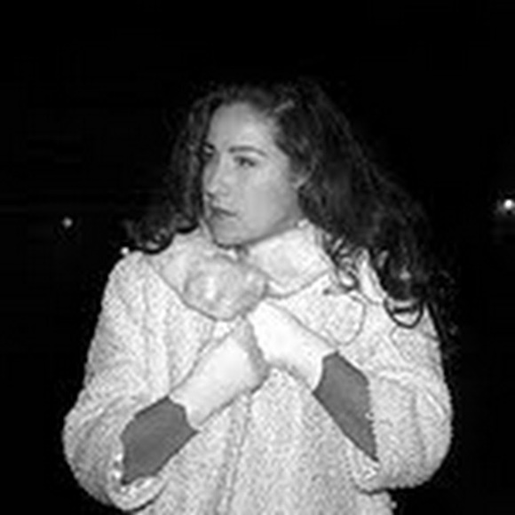 Meet your Posher, Leticia