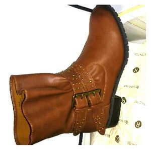 Restricted Bakersfield Brown boots