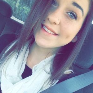 Meet your Posher, Cori