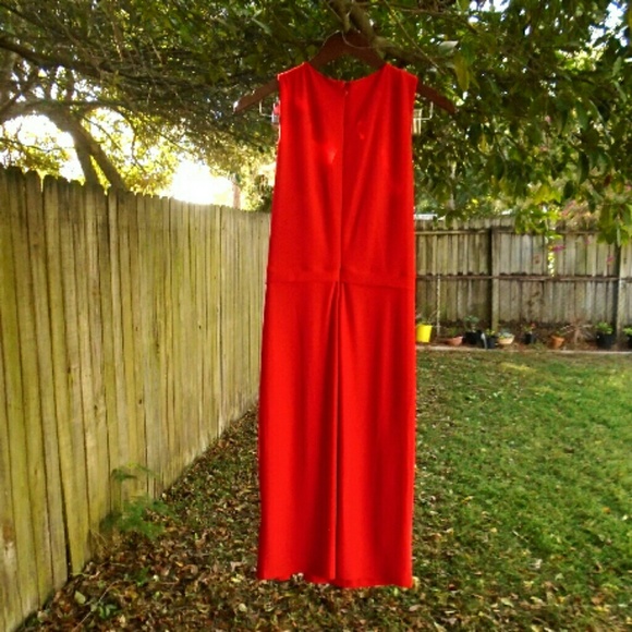 Long Dress - Picture 2 of 4