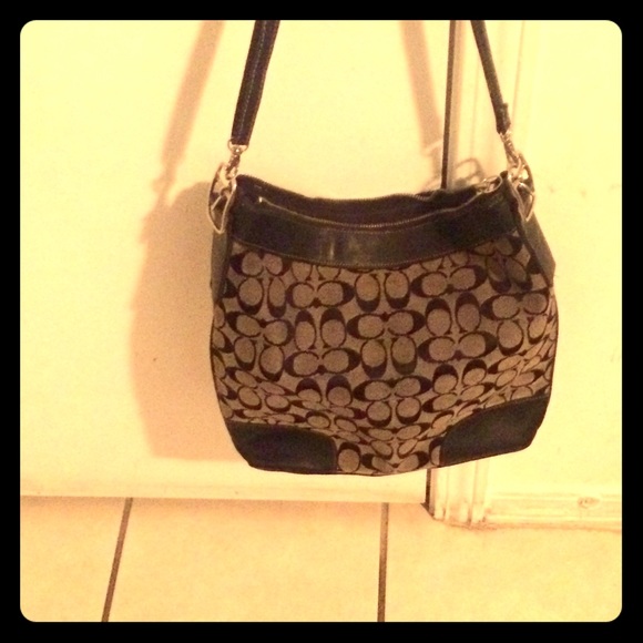 Cute Black and Grey Coach Bag