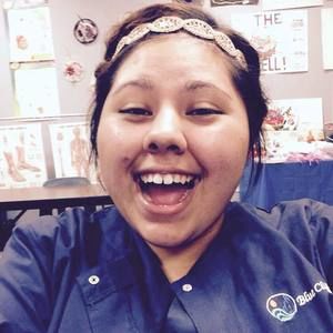 Meet your Posher, Tinna