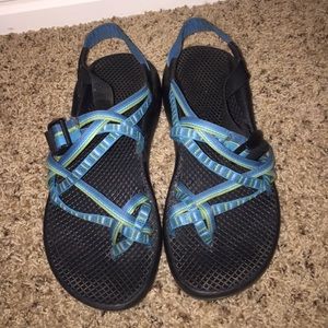 Chaco's Double Strap- size 7