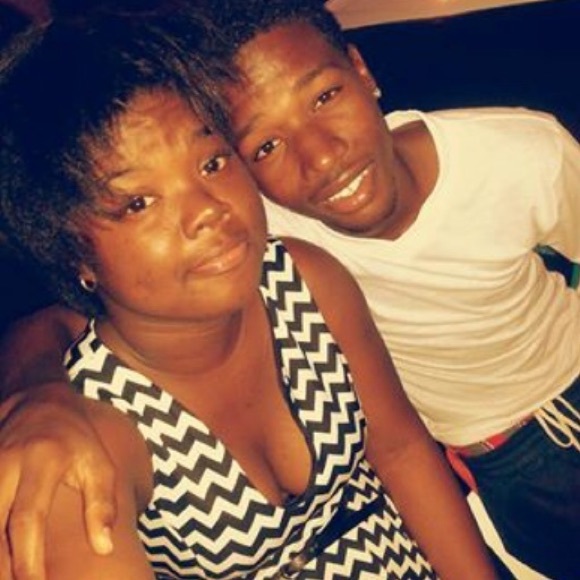 Meet your Posher, Chamoya