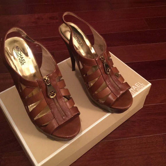 Michael kors sandals