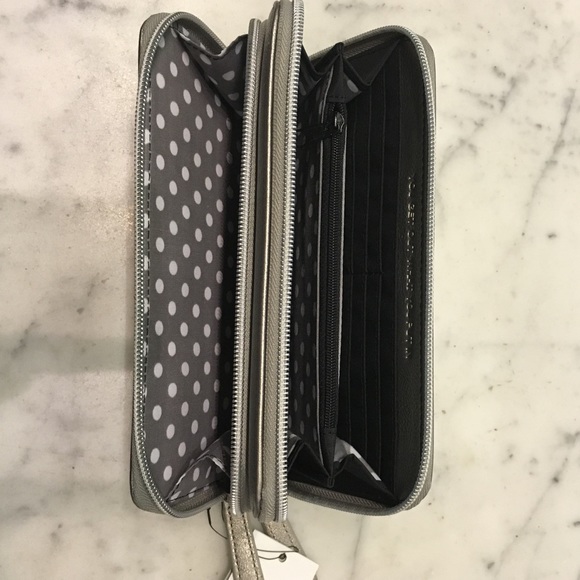 Tech Device Wallet - Picture 2 of 3