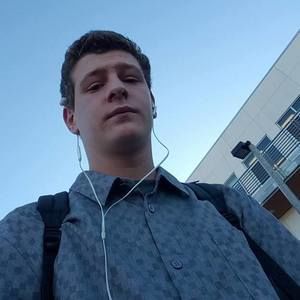 Meet your Posher, Derek