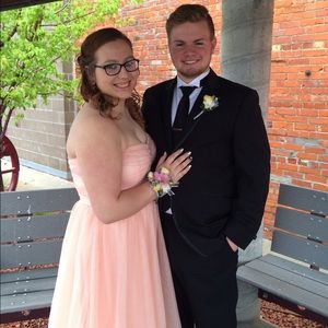 David's Bridal Peach Prom Dress
