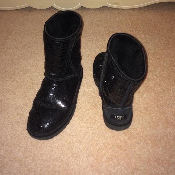 Black sequin uggs