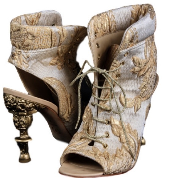 CHANEL Shoes - SOLD CHANEL 🎀 HP 🎀Cruise Couture RUNWAY Shoes 💞