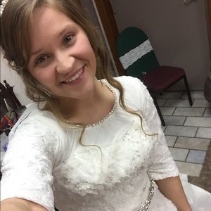 Meet your Posher, Hannah