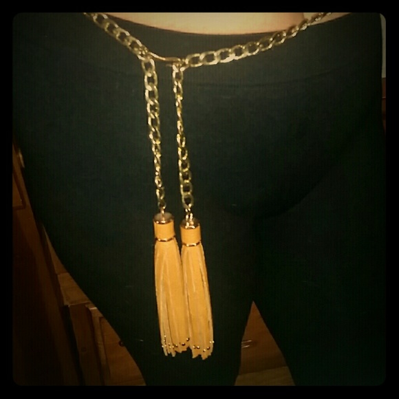 Tassel chain belt