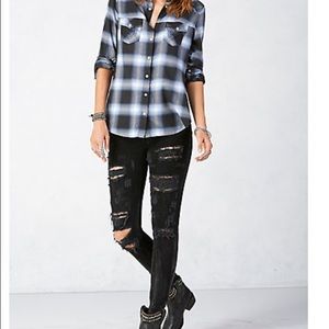 IN SEARCH OF! THESE TRUE RELIGION JEANS