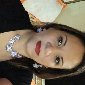 Meet your Posher, Araceli