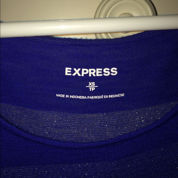 express flowy top - Picture 2 of 2