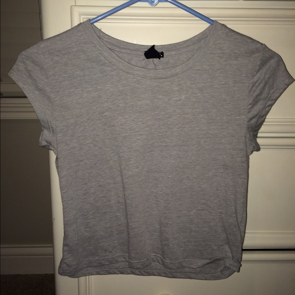 grey forever 21 crop top