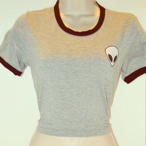 👽 Unbranded Alien Crop Top 👽 Size Medium 🌌🌙⭐️