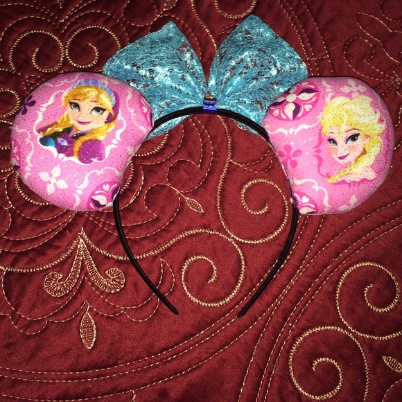 Glitter Disney Frozen Minnie Ears - Picture 3 of 3
