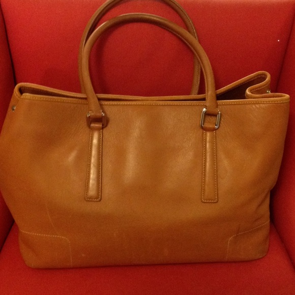 SOLD Large Vintage Coach Tote - Picture 2 of 3