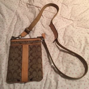 Coach Tan Classic Crossbody Bag Coach Tan Classic Crossbody Bag