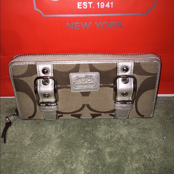 Coach Soho Signature Zip Around Wallet