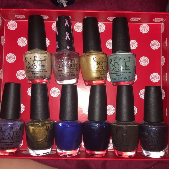 10 OPI Polishes