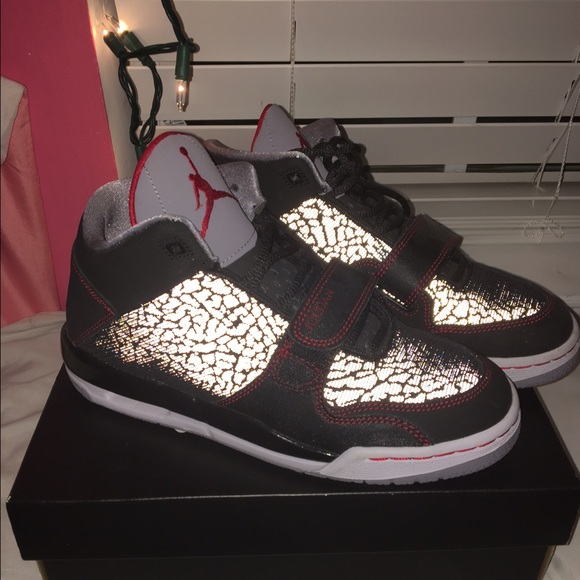 Jordans - Picture 3 of 3