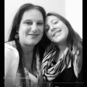 Meet your Posher, Crystal