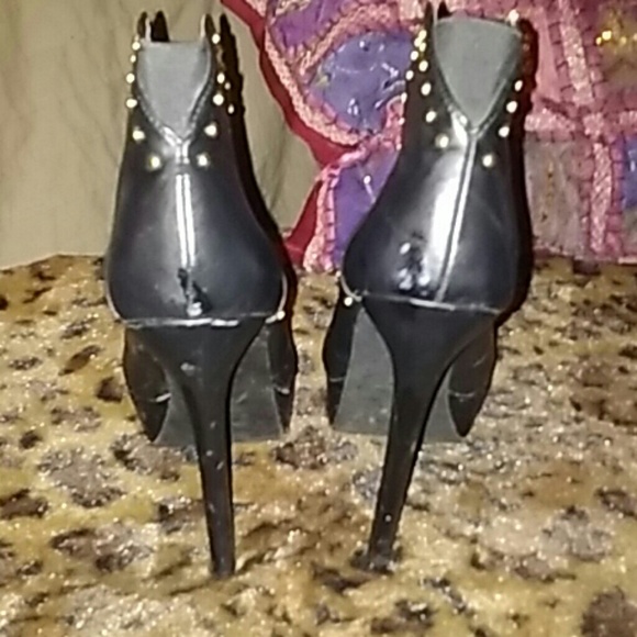 Sexy boots - Picture 4 of 4