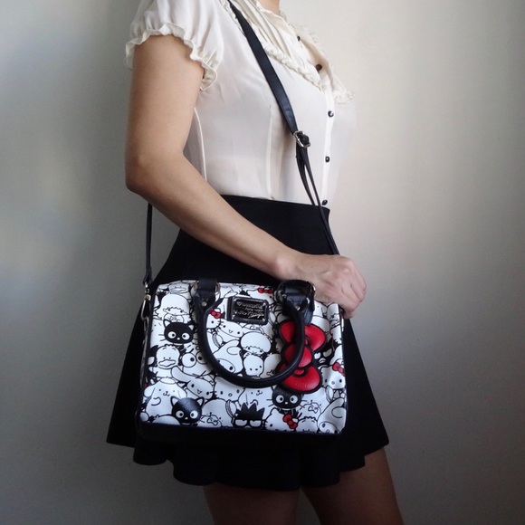 Hello Kitty n Friends Handbag - Picture 3 of 4