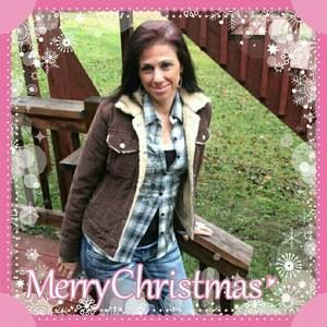 Meet your Posher, Brandi