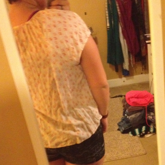 Flowy blouse - Picture 2 of 2