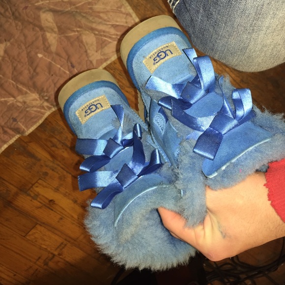 Ugg boots - Picture 1 of 4