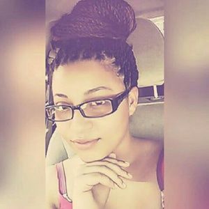 Meet your Posher, Rickina